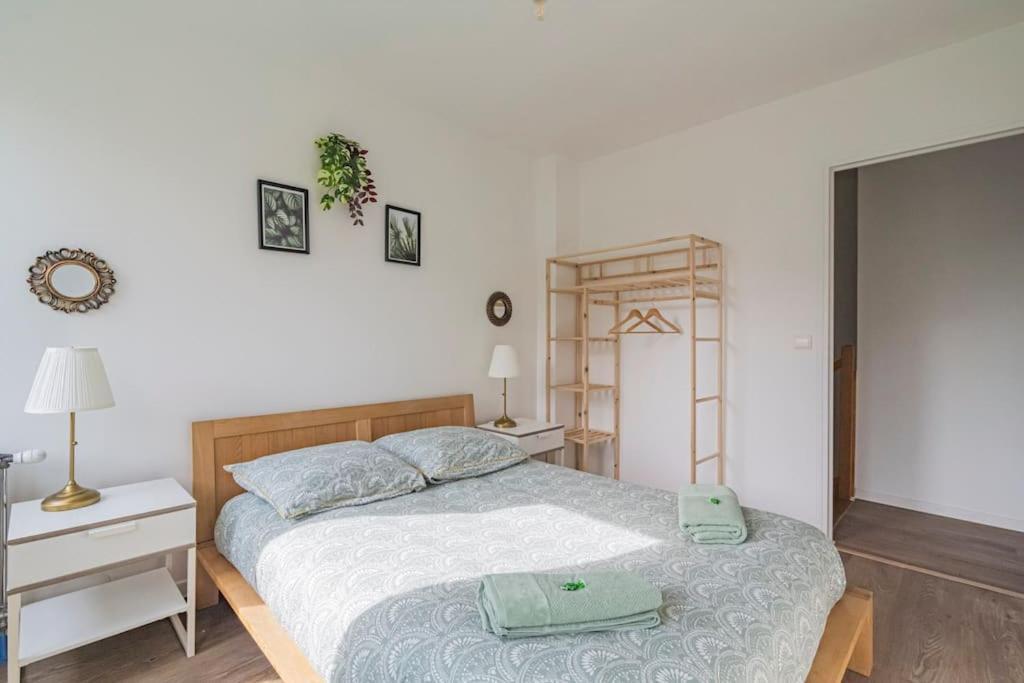 Logis Du Lys Apartment Boult-sur-Suippe Екстериор снимка